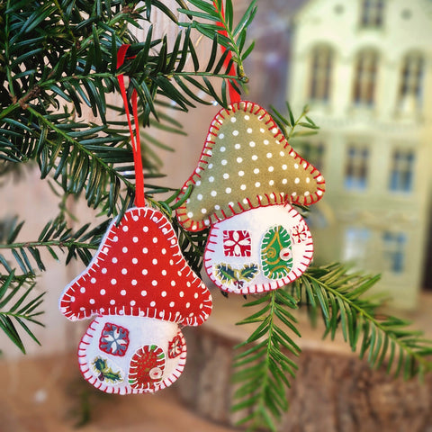 Mushroom House, Felt Christmas Ornament, Hand sewing pattern and photo tutorial