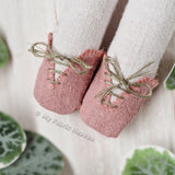 dolls felt lace-up shoes sewing pattern & photo tutorial