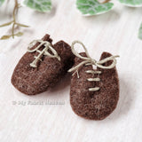dolls felt lace-up shoes sewing pattern & photo tutorial